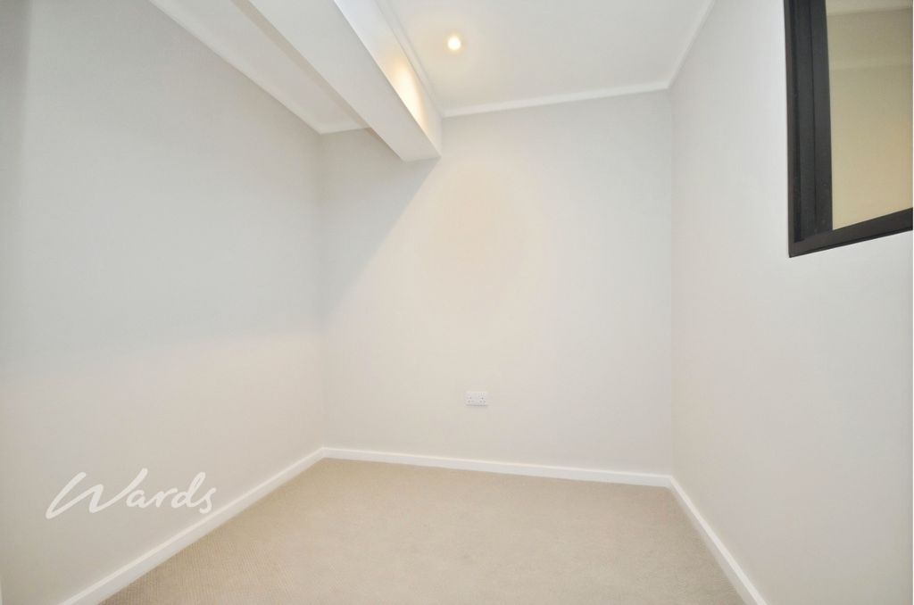 Property photo 3 of 4 Bedroom