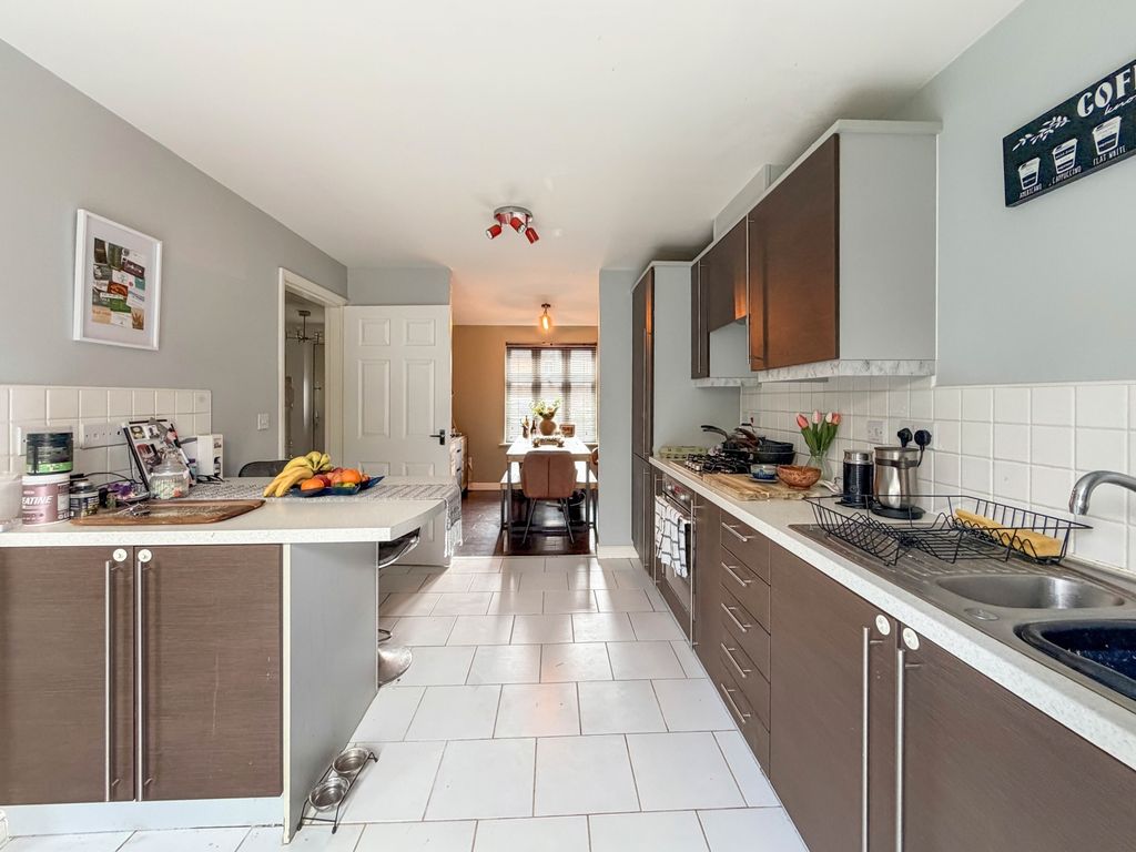 Property photo 3 of 16 Img_2416