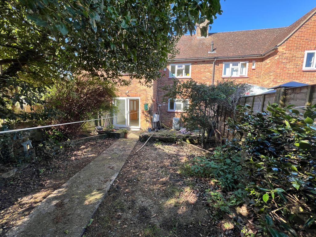 Property photo 3 of 12