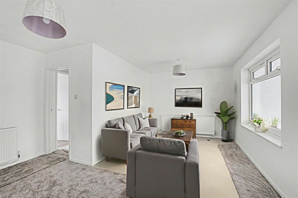 Property photo 2 of 21 Lounge_1 - 2.Jpeg