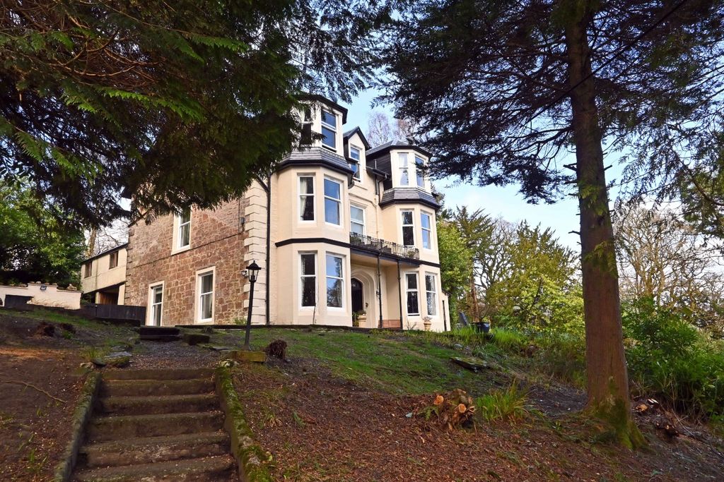 Property photo 2 of 36 4187974