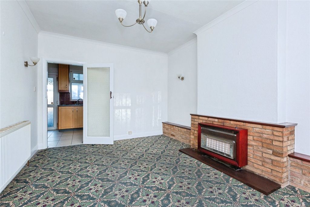 Property photo 3 of 18 Picture No. 27