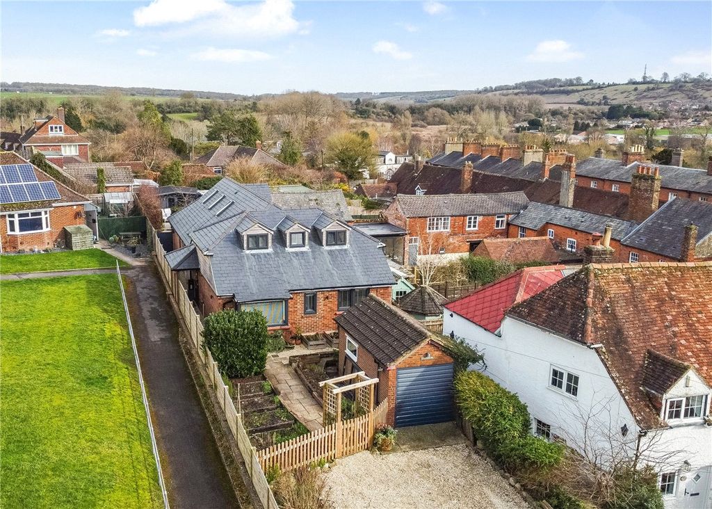 Property photo 1 of 31 Front Aerial