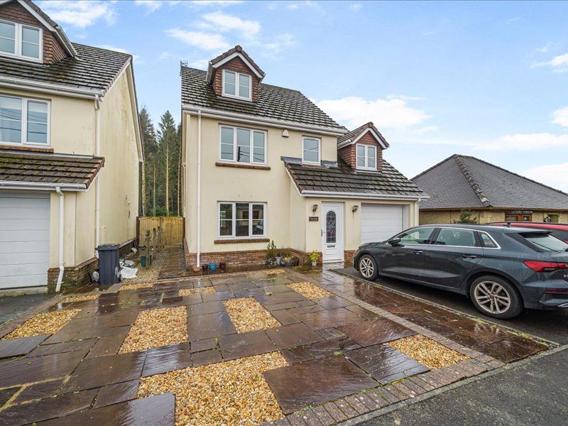 Property photo 2 of 36