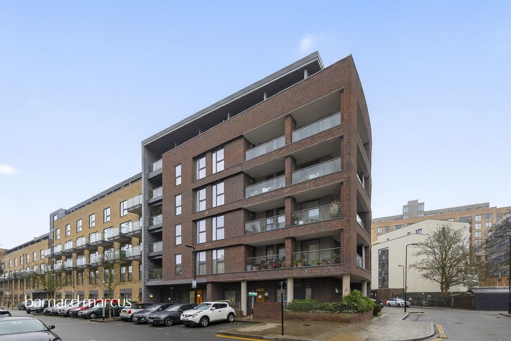 Property photo 1 of 9