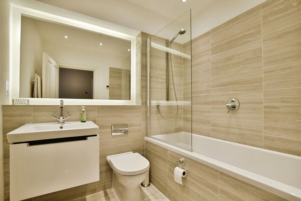 Additional image 10 of 3 bed flat for saleBrockley Square, Wilmslow, Cheshire SK9