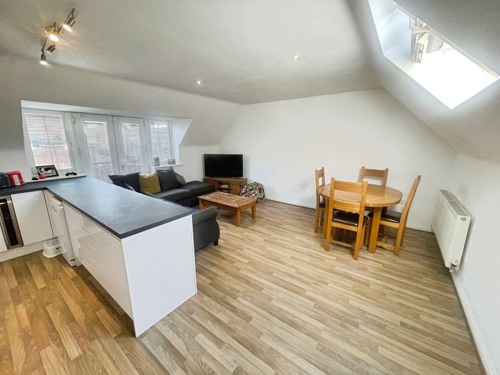 Property photo 2 of 13 Kitchen
