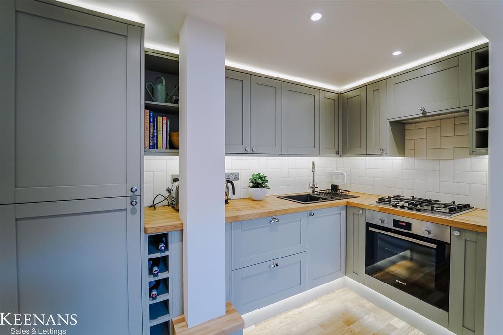 Property photo 3 of 26 5.Jpg