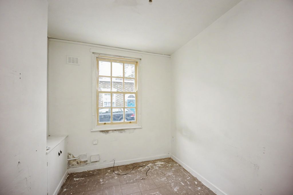 Property photo 2 of 16 14 Wrights Terrace, Wavertree, Liverpool, L15 8Jr