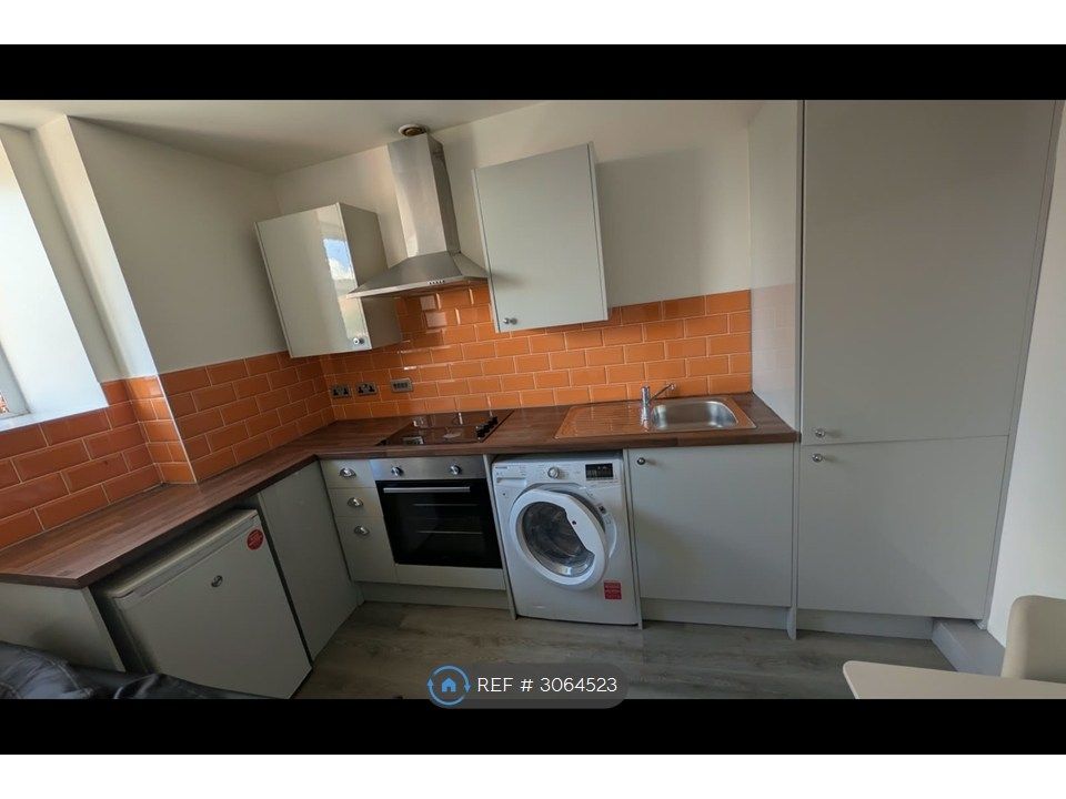 Property photo 1 of 4
