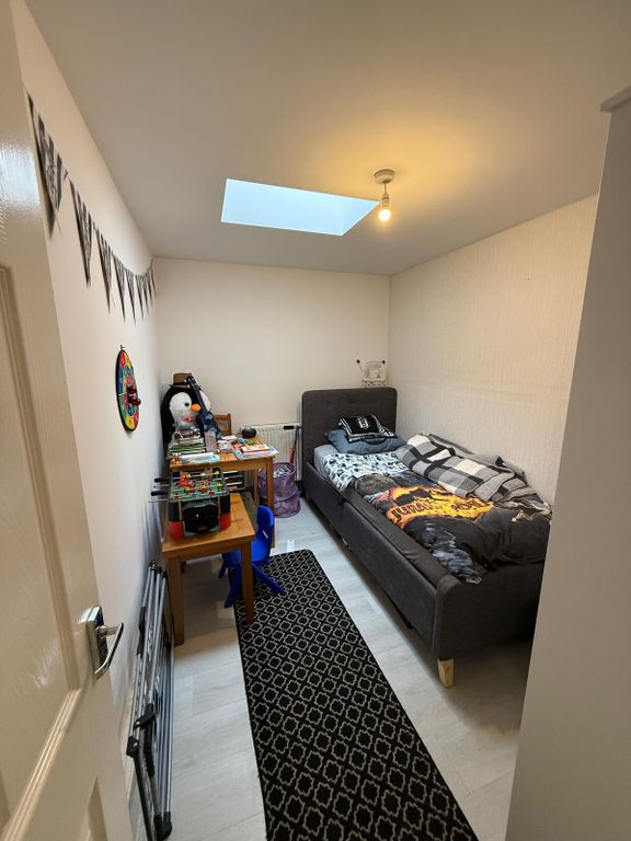 Property photo 1 of 5 2 Bedroom Massionet