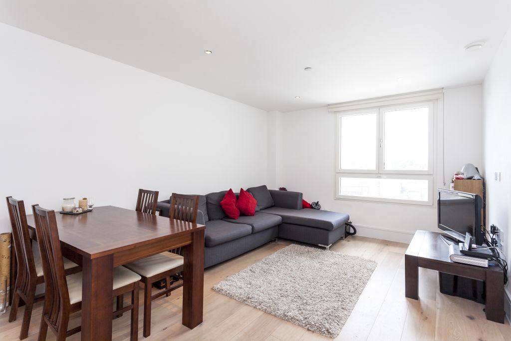 Property photo 1 of 8 #