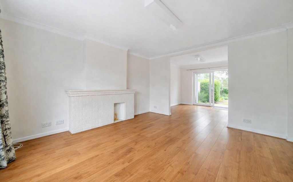 Property photo 3 of 21 Picture No. 44