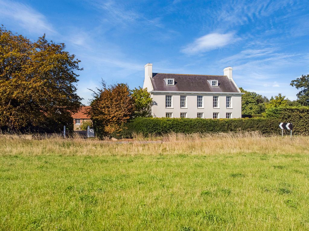 Property photo 1 of 38