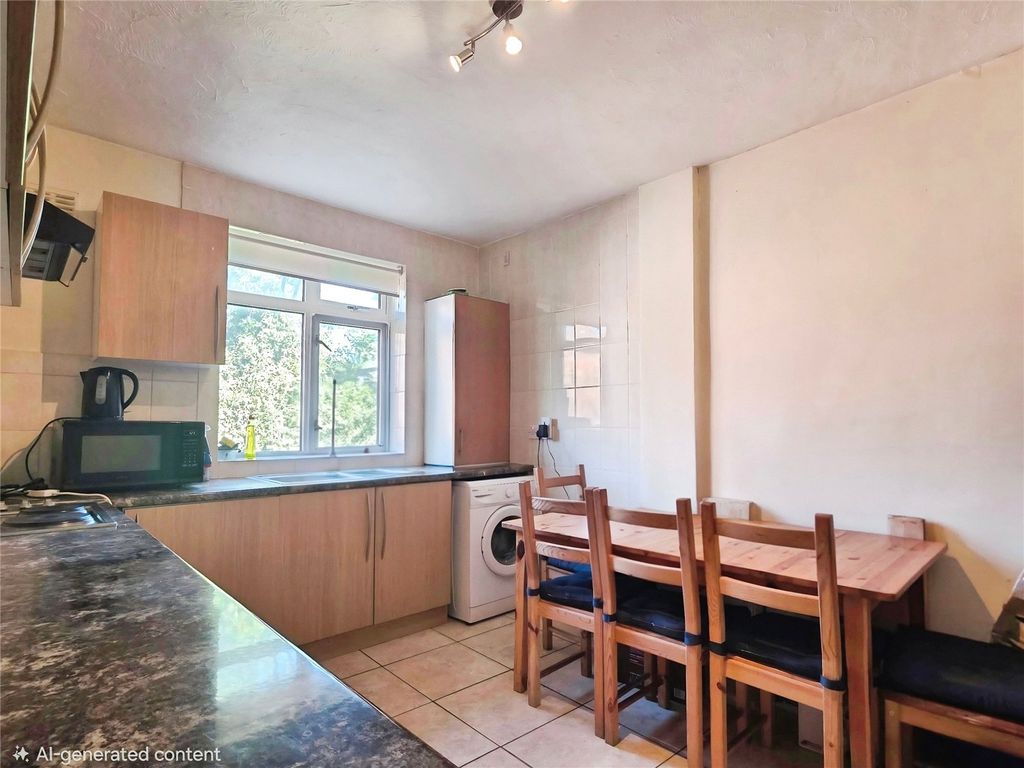 Property photo 2 of 10 Picture No. 03