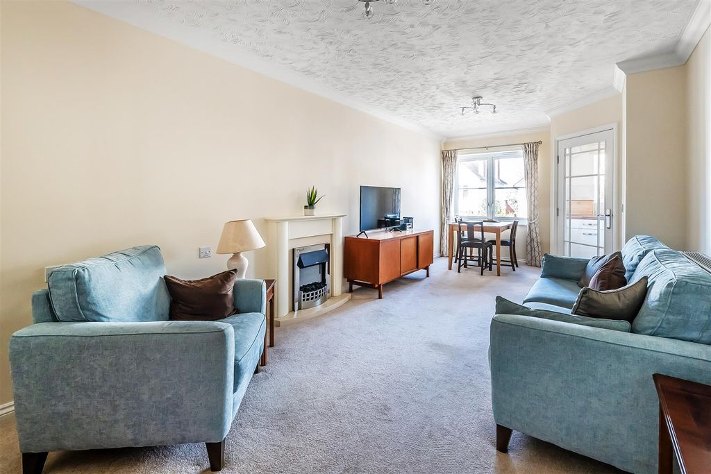 Property photo 3 of 15 26-Emmeline-Lodge-1.Jpg