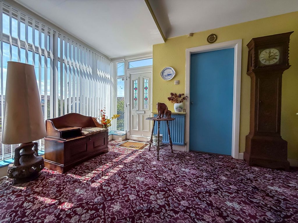Property photo 3 of 18