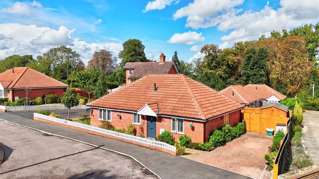 Property photo 1 of 17 Dji_20250901141733_0887_D_Realistic.Jpg