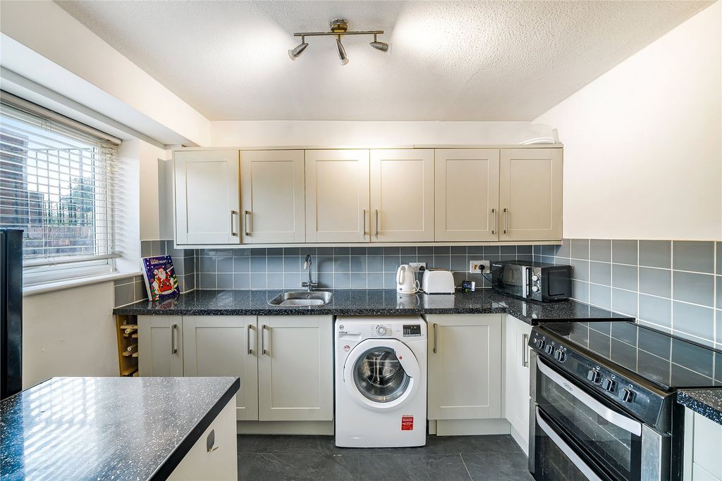Property photo 3 of 11 Picture No. 04