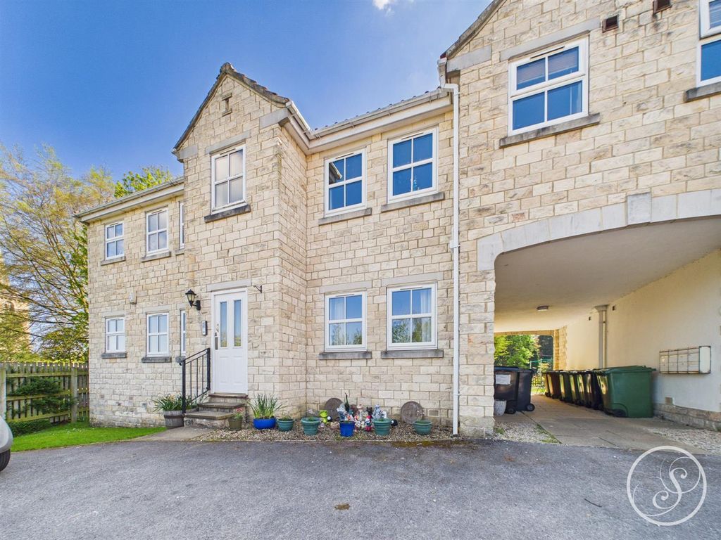 Property photo 1 of 13 Cam02071G0-Pr0900-Still002.Jpg