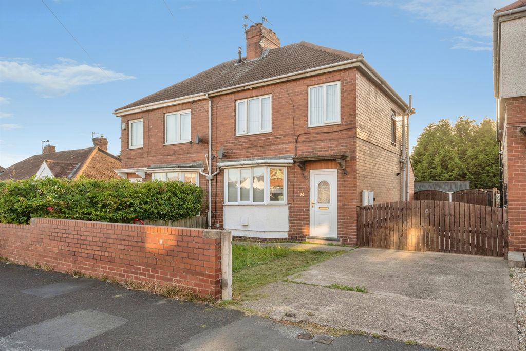 Property photo 1 of 18