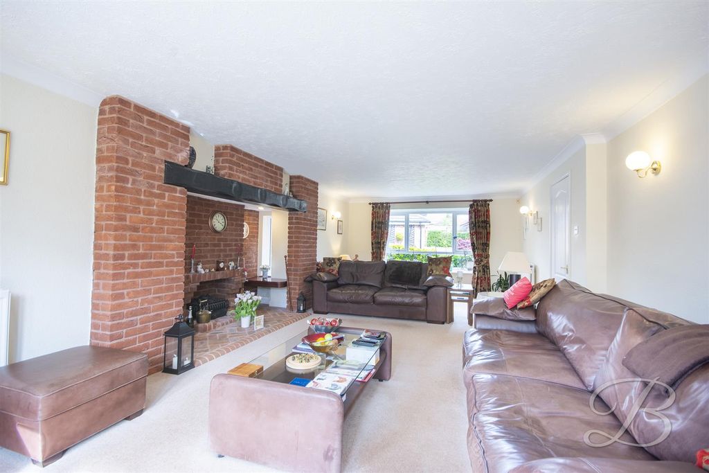 Property photo 3 of 49 CC24.Jpg