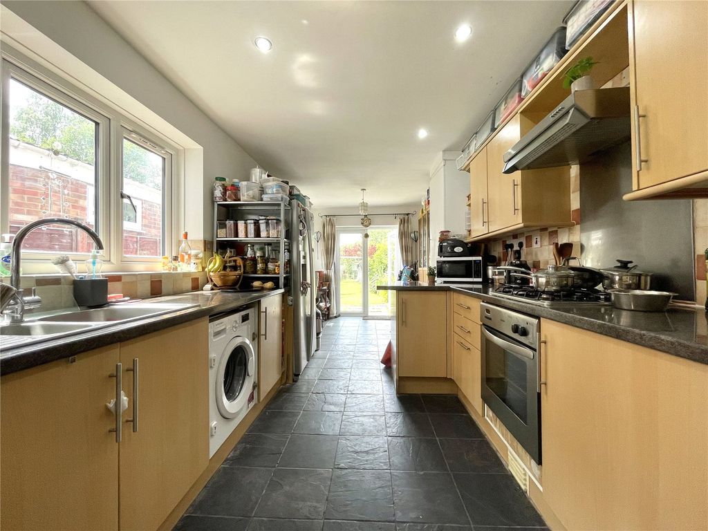 Property photo 3 of 15 Picture No. 08