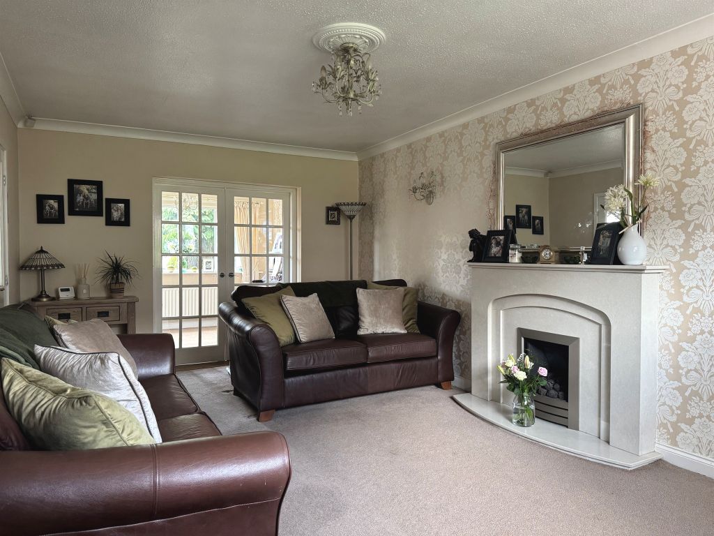 Property photo 2 of 22