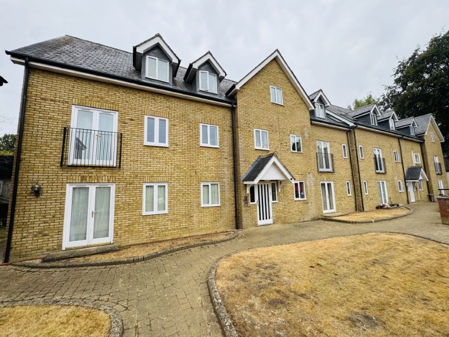 Property photo 2 of 14