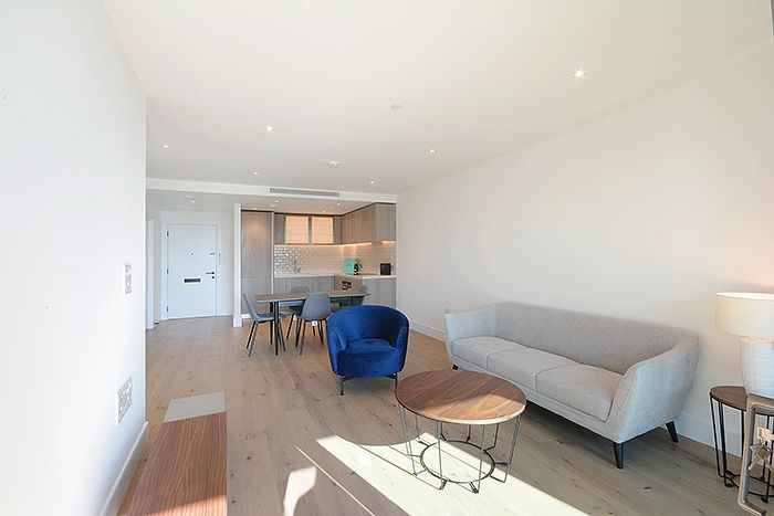 Property photo 2 of 11 Reception