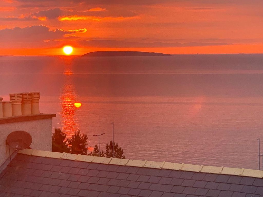 Property photo 1 of 31