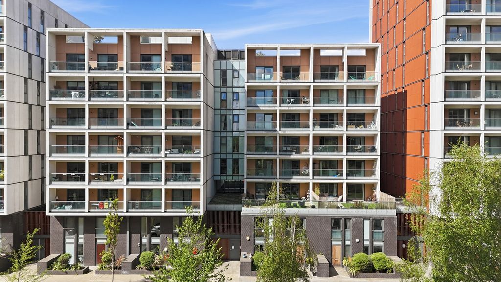 Property photo 3 of 20