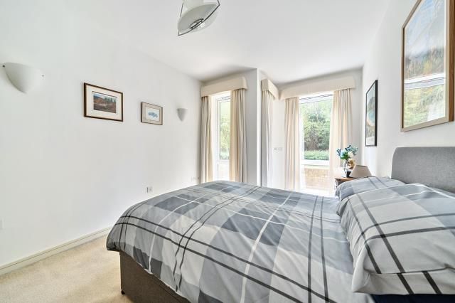 Property photo 3 of 23 Bedroom