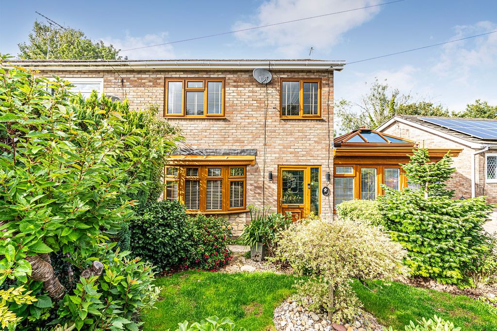 Property photo 1 of 30