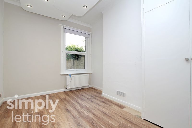 Property photo 3 of 14 Photo 3