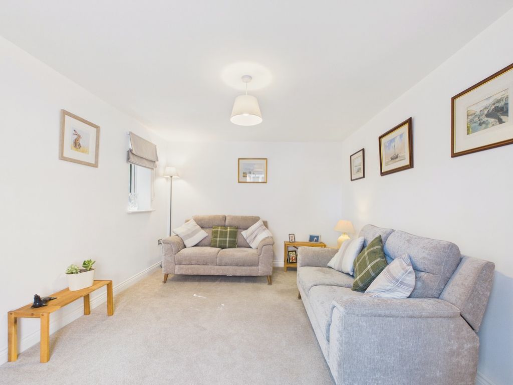 Property photo 3 of 29 5207926