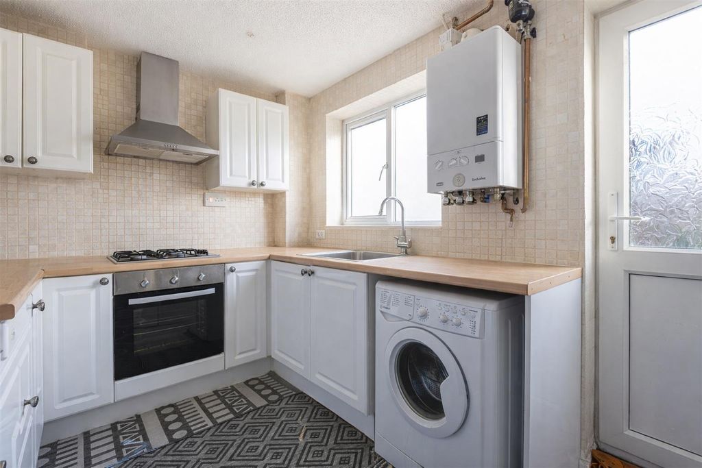 Property photo 2 of 11 Falconwood Kitchen 2.Png