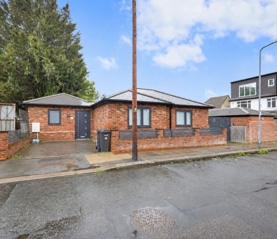 Property photo 1 of 19