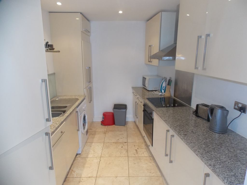 Property photo 2 of 26