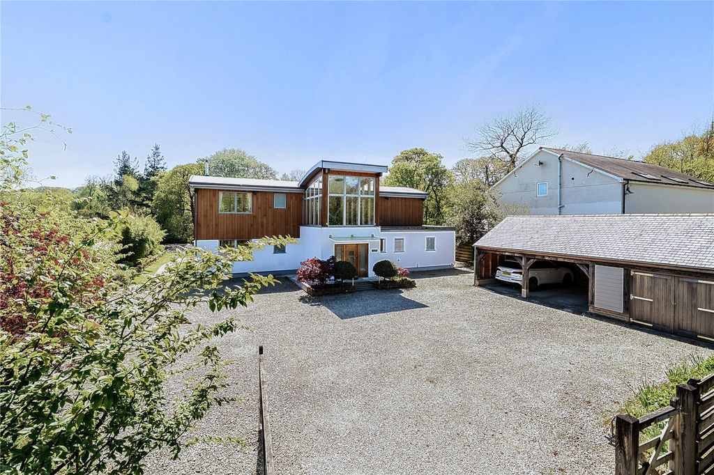 Property photo 1 of 29 Picture No. 03