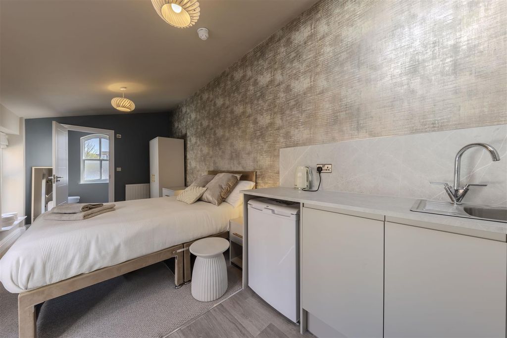 Property photo 3 of 13 ba-18.Jpg