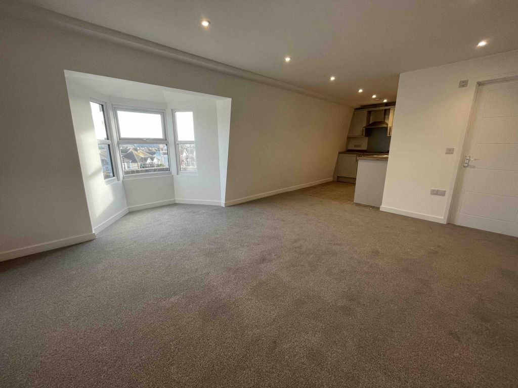 Property photo 2 of 7 Open Plan Living