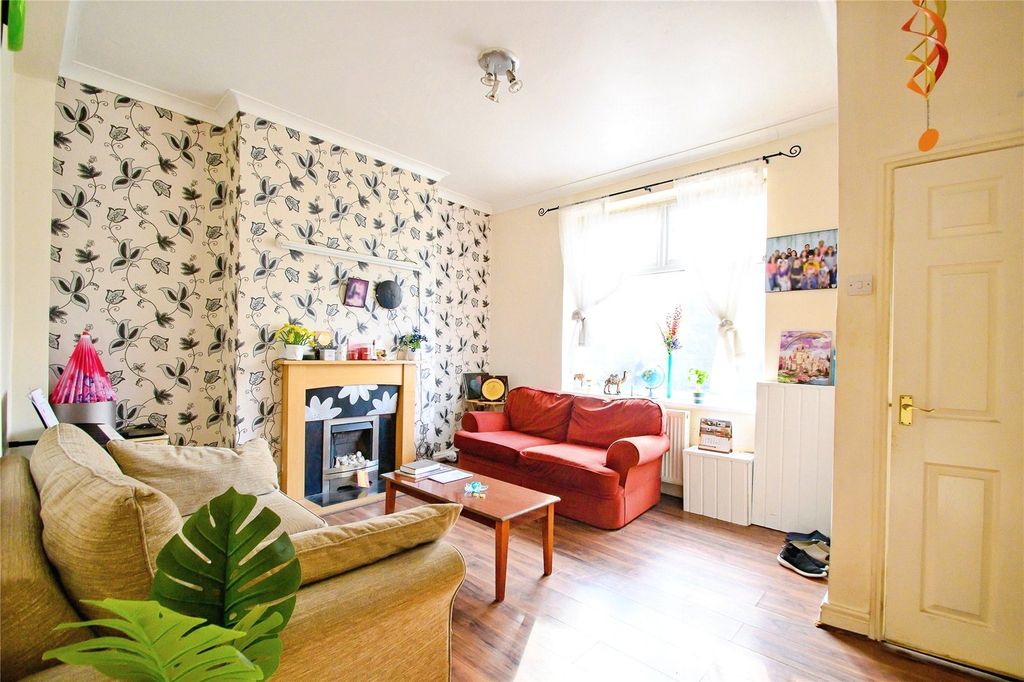 Property photo 3 of 16 Picture No. 03