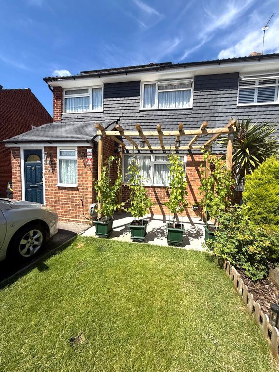 Property photo 2 of 23