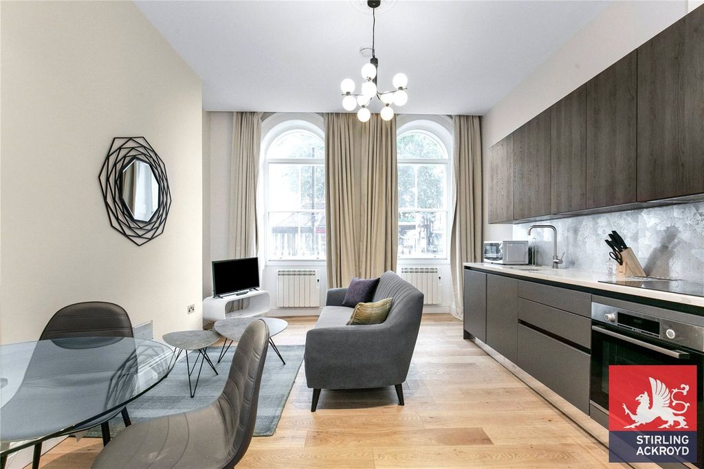 Property photo 1 of 11 Reception Room