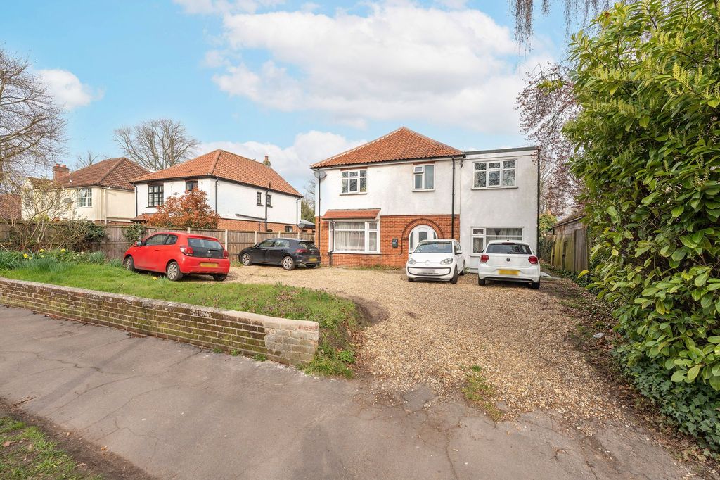 Property photo 1 of 23