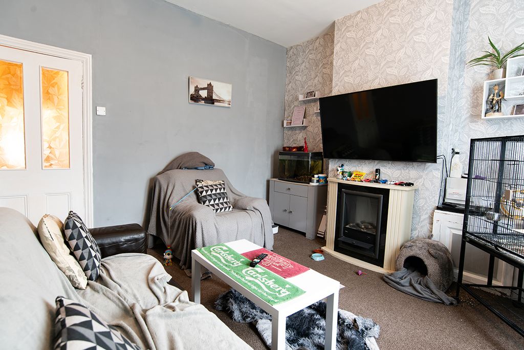 Property photo 3 of 23