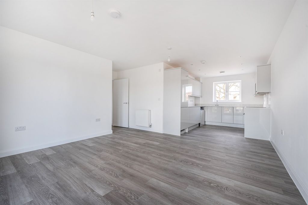 Property photo 2 of 9 Living Area