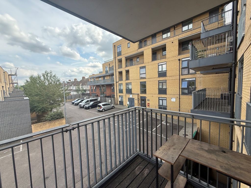 Property photo 2 of 14 Balcony