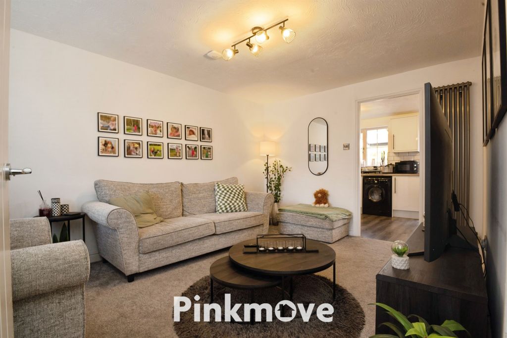 Property photo 3 of 18